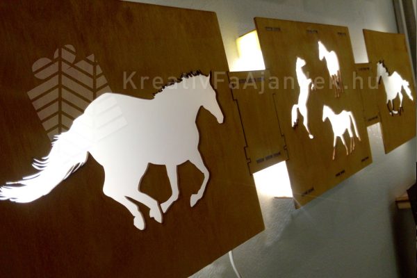 Lovas - Világító falikép