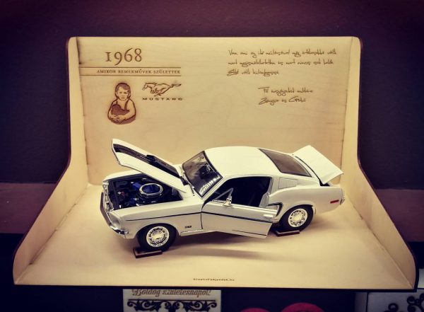 Ajándék egyedi köntösben I.