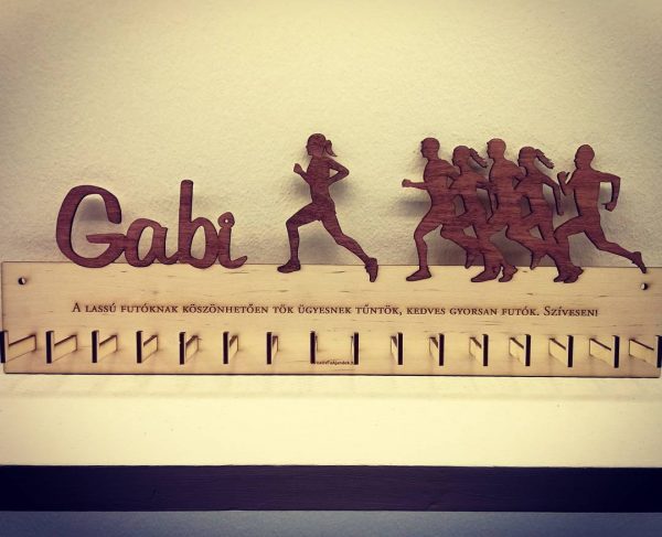 Névre szóló futás nagy éremtartó