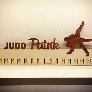 Névre szóló judo éremtartó