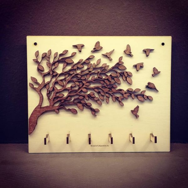 Madaras-fás fali kulcstartó